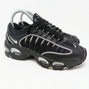 Nike Boys Air Max Tailwind IV BQ9810-002 Black Running Shoes Sneakers Size 4Y